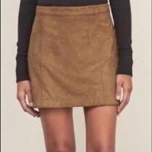 NWOT Abercrombie & Fitch Suede Skirt